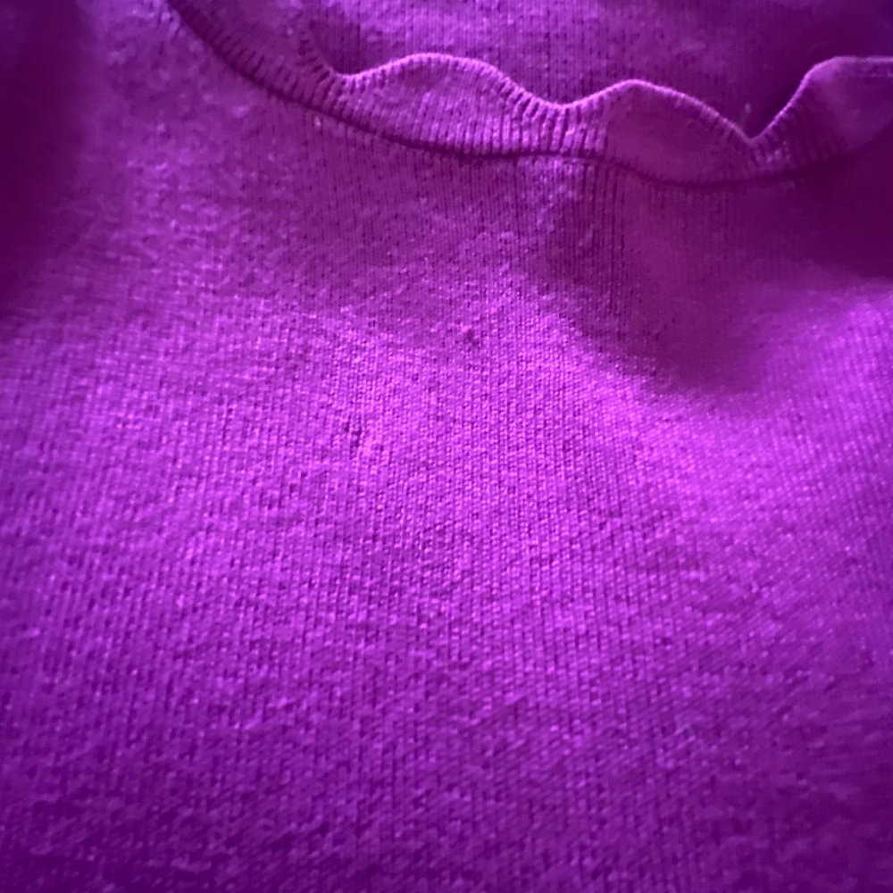 GUC Cable & Gauge Scalloped Pull over sweater in Fuschia-2X - Picture 8 of 14